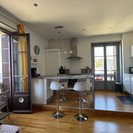 Апартаменты T2 Lumineux Avec Wifi, Dans Palace Historique Pour 1/2 Personnes - Fr-1-555-46
