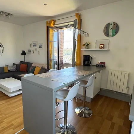 T2 Lumineux Avec Wifi, Dans Palace Historique Pour 1/2 Personnes - Fr-1-555-46