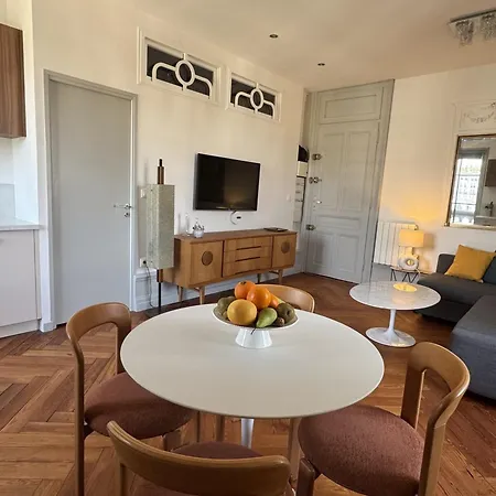 T2 Lumineux Avec Wifi, Dans Palace Historique Pour 1/2 Personnes - Fr-1-555-46 Apartment Aix-les-Bains