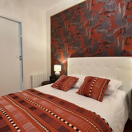 T2 Lumineux Avec Wifi, Dans Palace Historique Pour 1/2 Personnes - Fr-1-555-46 Aix-les-Bains